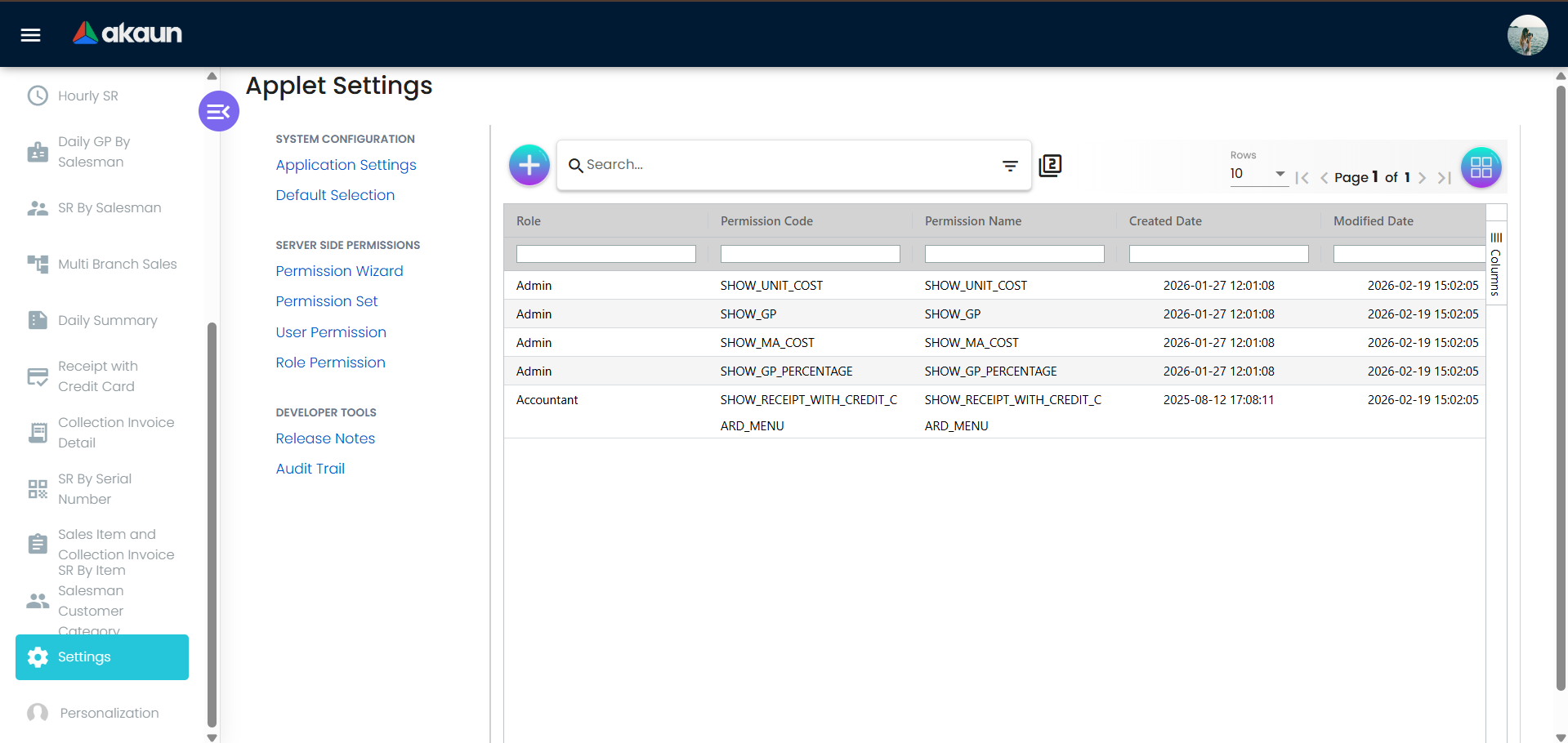 Sales Report Applet Settings page showing configuration options such as Calculation Sets and Report Types